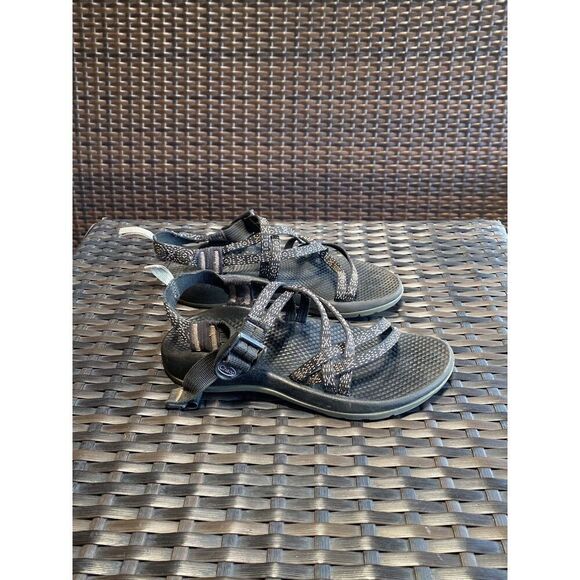 Chaco sandals, kid, size 3 - Picture 1 of 4